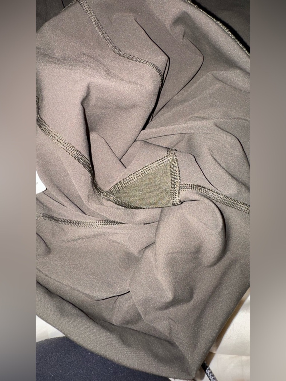 Lululemon Wunder Under High-Rise Crop 23" *Updated Scallop FullOn Luxtreme OLIVE - Picture 10 of 10